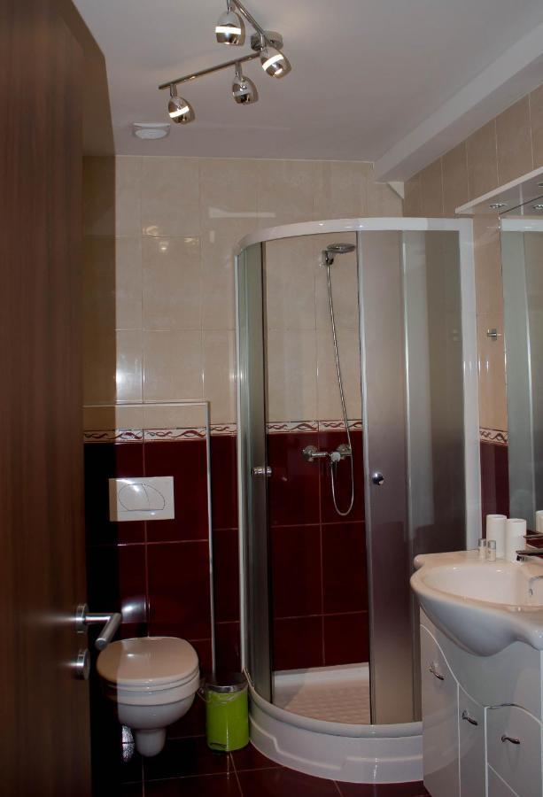 Blue Line Apartements อาร์โนลด์ชไตน์ ภายนอก รูปภาพ