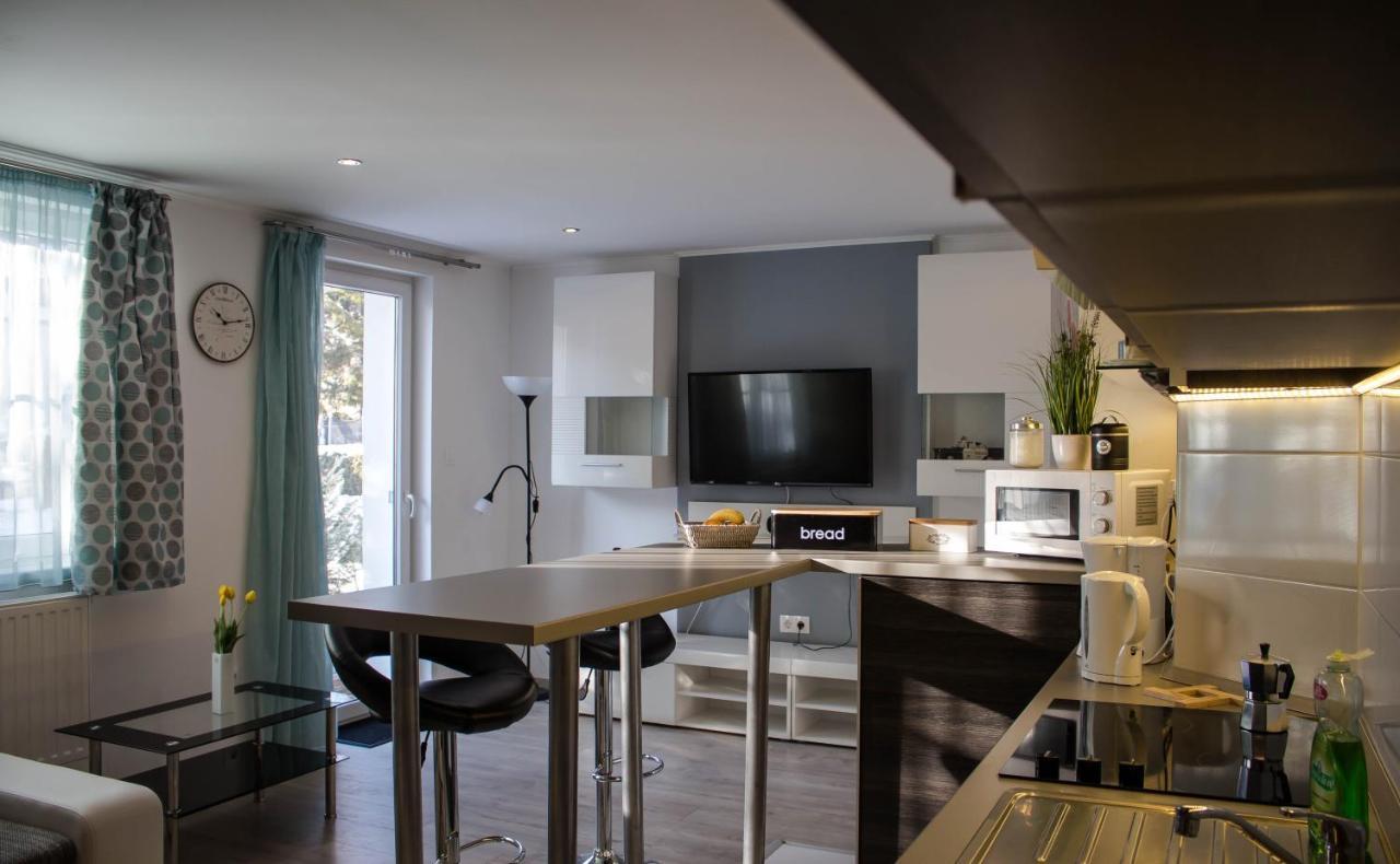 Blue Line Apartements อาร์โนลด์ชไตน์ ภายนอก รูปภาพ